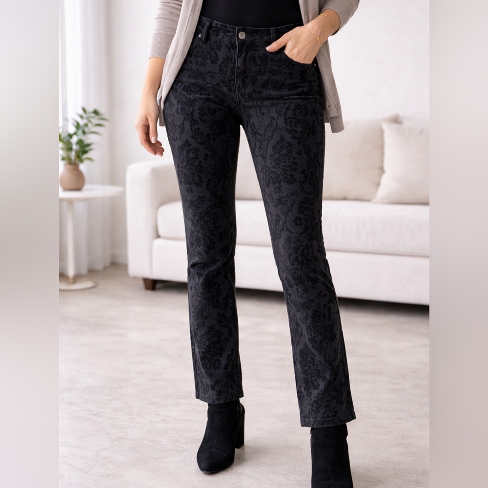 Lauren Ralph Lauren Black Velour Pattern Jeans Women’s 10